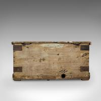 Antique Mail Chest, English, Pine, Carriage, Merchant, Victorian c.1880 (5 of 12) Antique Mail Chest, English, Pine, Carriage, Merchant, Victorian c.1880 (5 of 12)