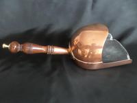 Victorian Copper Coal Scuttle with Wooden Handled Shovel (5 of 6) Victorian Copper Coal Scuttle with Wooden Handled Shovel (5 of 6)