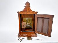 Burr Walnut Mantle Clock (3 of 7) Burr Walnut Mantle Clock (3 of 7)