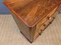 Victorian Burr Walnut Chest of Drawers (9 of 13) Victorian Burr Walnut Chest of Drawers (9 of 13)