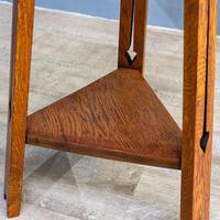 Arts & Crafts Tripod Table (5 of 7) Arts & Crafts Tripod Table (5 of 7)