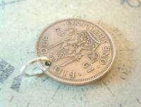 Vintage Pocket Watch Chain Fob 1949 Lucky Silver One Shilling 5d Old Coin Fob (5 of 6) Vintage Pocket Watch Chain Fob 1949 Lucky Silver One Shilling 5d Old Coin Fob (5 of 6)