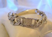 Vintage Sterling Silver Gentlemans ID Bracelet 66.7 Grams 8 3/4" Length (4 of 12) Vintage Sterling Silver Gentlemans ID Bracelet 66.7 Grams 8 3/4" Length (4 of 12)