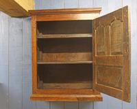18th Century Oak Hanging Mural Cupboard. North Wales c.1760 (3 of 9) 18th Century Oak Hanging Mural Cupboard. North Wales c.1760 (3 of 9)