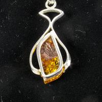 Heavy 925 Silver & Amber Pendant With Chain (2 of 3) Heavy 925 Silver & Amber Pendant With Chain (2 of 3)
