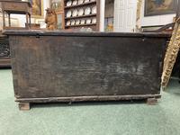 A rare 16th Century solid Oak Gothic Coffer (4 of 7) A rare 16th Century solid Oak Gothic Coffer (4 of 7)