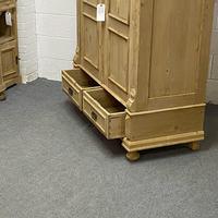 Antique Pine Wardrobe 'Dismantles' c.1900 (5 of 5) Antique Pine Wardrobe 'Dismantles' c.1900 (5 of 5)