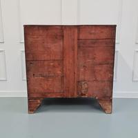 Flame Mahogany Antique Bowfront Chest c.1830 (7 of 8) Flame Mahogany Antique Bowfront Chest c.1830 (7 of 8)