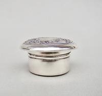19th Century French Silver Pill Box c.1890 (3 of 5) 19th Century French Silver Pill Box c.1890 (3 of 5)