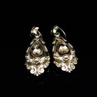 Antique Victorian Etruscan Revival Grape 9ct Gold Long Drop Dangle Earrings (5 of 9) Antique Victorian Etruscan Revival Grape 9ct Gold Long Drop Dangle Earrings (5 of 9)