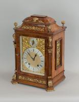 Fine Quality Burr Walnut Bracket / Mantel Clock by Lenzkirch (4 of 15) Fine Quality Burr Walnut Bracket / Mantel Clock by Lenzkirch (4 of 15)