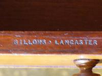 A Fine Mid 19th Century Mahogany Davenport (8 of 8) A Fine Mid 19th Century Mahogany Davenport (8 of 8)