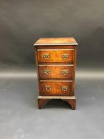 Georgian Revival Walnut Small Chest (6 of 11) Georgian Revival Walnut Small Chest (6 of 11)