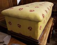 Victorian Ottoman (3 of 5) Victorian Ottoman (3 of 5)