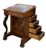 Mid 19th Century Walnut Davenport Desk (5 of 10) Mid 19th Century Walnut Davenport Desk (5 of 10)