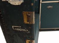 Vintage Steamer Trunk Luggage Case Harrison and Co New York (26 of 28) Vintage Steamer Trunk Luggage Case Harrison and Co New York (26 of 28)