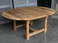 Round Farmhouse Dining Table with leaf (11 of 11) Round Farmhouse Dining Table with leaf (11 of 11)