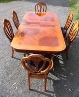 1960's Mahogany Pull Out Table with Set of 6 Dining Chairs.4+2 Carvers (3 of 14) 1960's Mahogany Pull Out Table with Set of 6 Dining Chairs.4+2 Carvers (3 of 14)