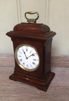 Small Mahogany 18th Century Style Bracket Clock (7 of 11) Small Mahogany 18th Century Style Bracket Clock (7 of 11)