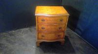 Burr Walnut Queen Anne Style Serpentine Fronted Chest Set of Three Drawers (4 of 4) Burr Walnut Queen Anne Style Serpentine Fronted Chest Set of Three Drawers (4 of 4)
