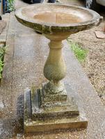 Large Weathered Bird Bath (10 of 12) Large Weathered Bird Bath (10 of 12)
