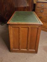 Antique Oak Desk (4 of 6) Antique Oak Desk (4 of 6)