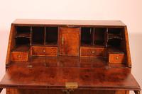 Secretary / Bureau in Walnut Early 18th Century (4 of 11) Secretary / Bureau in Walnut Early 18th Century (4 of 11)