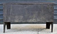 Handsome Early 18th Century Oak Coffer / Blanket Box / Chest c.1700 (8 of 8) Handsome Early 18th Century Oak Coffer / Blanket Box / Chest c.1700 (8 of 8)