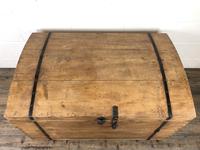 Large Antique Pine Dome Top Trunk (9 of 9) Large Antique Pine Dome Top Trunk (9 of 9)