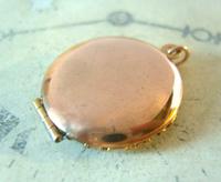 Vintage Pocket Watch Chain Vinaigrette Fob 1950s Victorian Revival Rose Gilt Fob (5 of 11) Vintage Pocket Watch Chain Vinaigrette Fob 1950s Victorian Revival Rose Gilt Fob (5 of 11)
