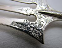 Antique Edwardian 1902 Solid Sterling Silver & Mother of Pearl Bread Muffin Cake Fork Server (3 of 5) Antique Edwardian 1902 Solid Sterling Silver & Mother of Pearl Bread Muffin Cake Fork Server (3 of 5)