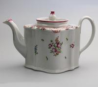Very Pretty Georgian New Hall Porcelain Lozenge Teapot 195 c.1780 (4 of 8) Very Pretty Georgian New Hall Porcelain Lozenge Teapot 195 c.1780 (4 of 8)