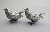 Pair of George V Novelty Silver Wren Peppers, by R H H, Sheffield, 1926 (7 of 12) Pair of George V Novelty Silver Wren Peppers, by R H H, Sheffield, 1926 (7 of 12)