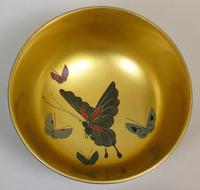 Beautiful Set of Three Japanese Lacquer Bowls (5 of 9) Beautiful Set of Three Japanese Lacquer Bowls (5 of 9)
