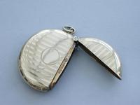 Edwardian 9 Carat Gold Circular Vesta Case (8 of 12) Edwardian 9 Carat Gold Circular Vesta Case (8 of 12)