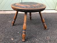 Arts & Crafts Oak & Leather Stool (6 of 7) Arts & Crafts Oak & Leather Stool (6 of 7)