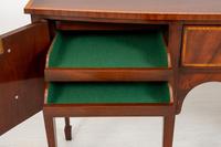 Georgian Style Mahogany Bow Fronted Sideboard (3 of 8) Georgian Style Mahogany Bow Fronted Sideboard (3 of 8)