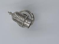 Antique Edwardian Pepper Caster (5 of 5) Antique Edwardian Pepper Caster (5 of 5)