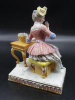 Late 19th Century Meissen Figure of a Seated Young Lady (4 of 6) Late 19th Century Meissen Figure of a Seated Young Lady (4 of 6)