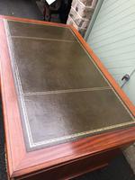 Antique Mahogany Pedestal Writing Desk (8 of 11) Antique Mahogany Pedestal Writing Desk (8 of 11)