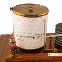 Edwardian Oak Cased Barograph (3 of 8) Edwardian Oak Cased Barograph (3 of 8)