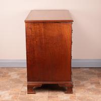 Mahogany Kneehole Desk With Brushing Slide (2 of 17) Mahogany Kneehole Desk With Brushing Slide (2 of 17)