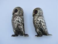 Charming Pair of Victorian EPNS Owl Pepperettes (9 of 9) Charming Pair of Victorian EPNS Owl Pepperettes (9 of 9)