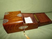 Solid Figured Oak Games Box + Accessories c.1890 (4 of 18) Solid Figured Oak Games Box + Accessories c.1890 (4 of 18)