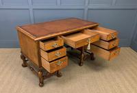 Burr Walnut Carolean Style Writing Desk (5 of 17) Burr Walnut Carolean Style Writing Desk (5 of 17)