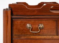 Pair of Mahogany Queen Anne Style Bedside Cabinets (11 of 12) Pair of Mahogany Queen Anne Style Bedside Cabinets (11 of 12)