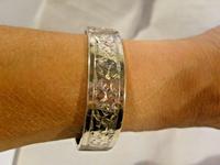 Victorian Sterling Silver Bangle 1890s Antique Ivy Leaf Bracelet 6 1/2" Length (9 of 9) Victorian Sterling Silver Bangle 1890s Antique Ivy Leaf Bracelet 6 1/2" Length (9 of 9)
