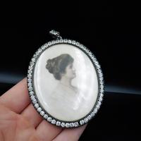 Antique Paste Portrait Miniature Silver Oval Locket Pendant in Box (6 of 9) Antique Paste Portrait Miniature Silver Oval Locket Pendant in Box (6 of 9)