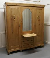Large Stripped Pine Wardrobe Compactum (2 of 8) Large Stripped Pine Wardrobe Compactum (2 of 8)