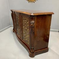 Gillows Serpentine Rosewood Sideboard (5 of 10) Gillows Serpentine Rosewood Sideboard (5 of 10)